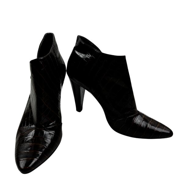 Via Spiga Lydia Brown Patent Leather Embossed Croc Ankle Booties Women's Size 9 - Picture 1 of 12